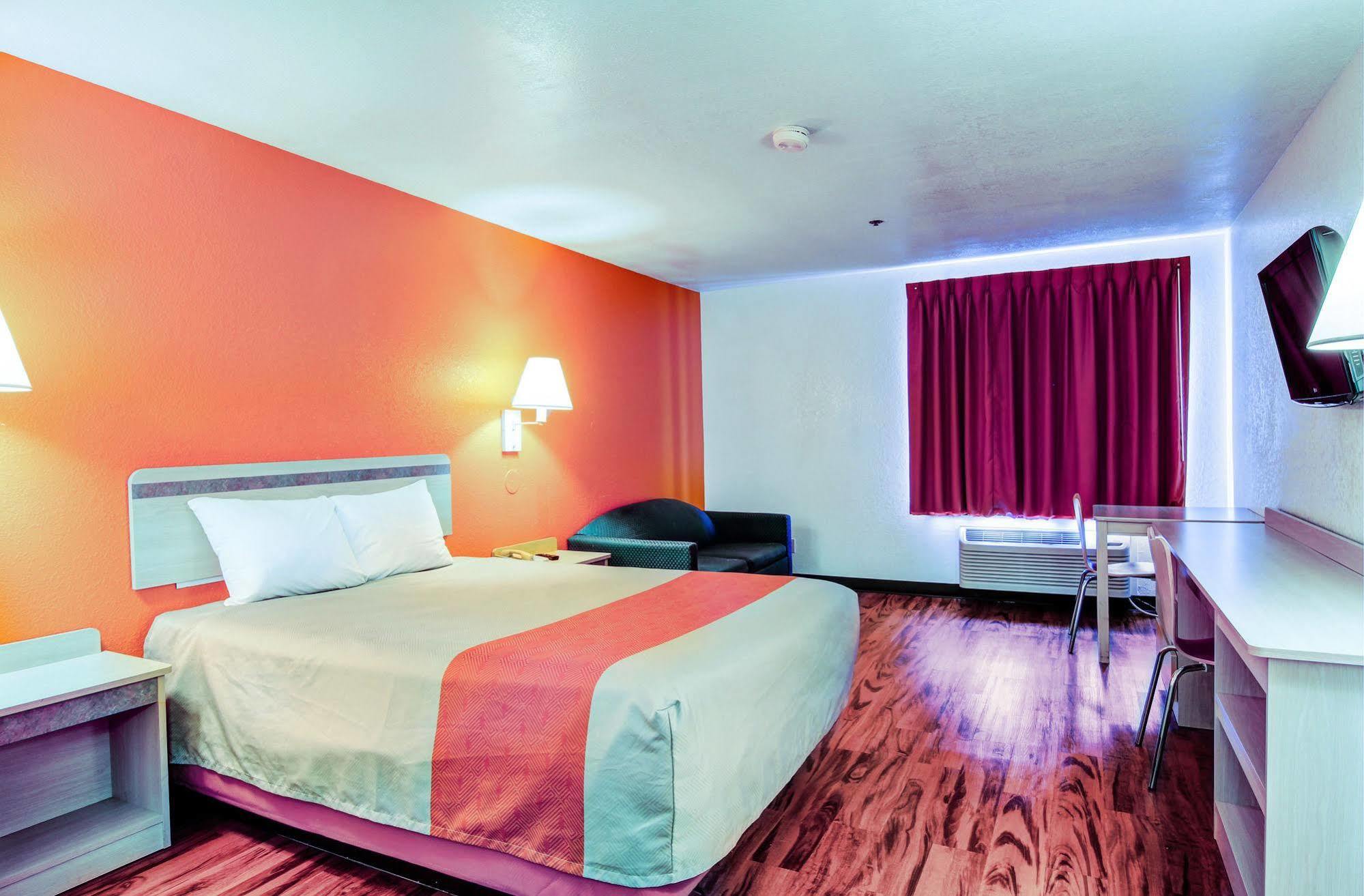 Motel 6-Columbia, Mo - East Zewnętrze zdjęcie